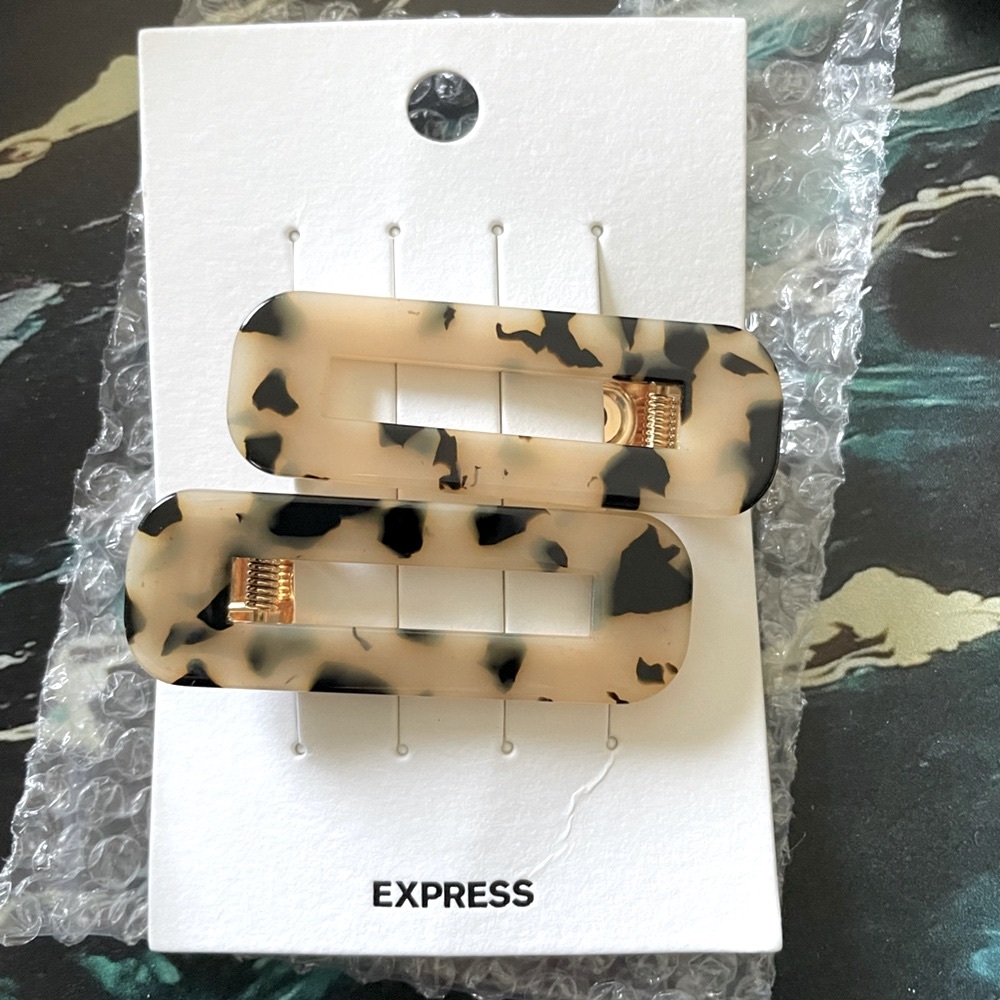 Two Pack Tortoise Print Barrettes
